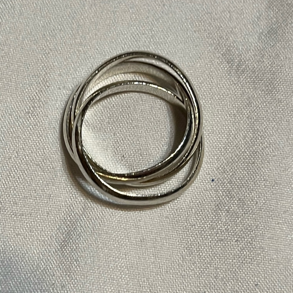 Sterling Silver 925 Rolling Trinity Band Ring - Triple Interlinked Bands - Picture 2 of 6